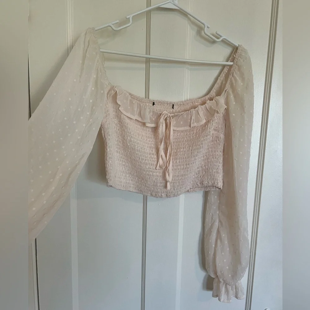 Privy Beige Crop Top